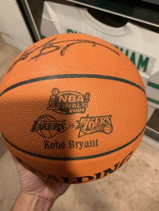 Kobe Bryant Signed 2001 NBA Finals Spalding Lakers Game Basketball PSA DNA 2