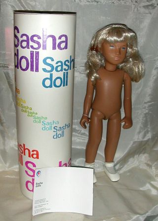 Vintage 1969 Blonde Frido Sasha Doll W.  Rare Side Part W.  Tube & Golden Arm Tag