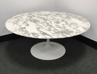 Orig Mid - Century Modern Eero Saarinen Knoll 35 " D Marble Coffee Table 56