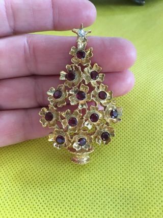 Vintage SWOBODA signed Garnet gemstone CHRISTMAS TREE gold PIN brooch 2