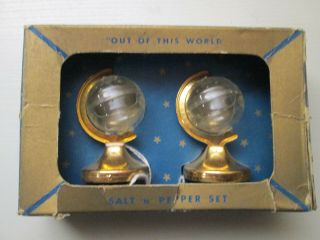 Vintage Out Of This World Globe Salt & Pepper Shakers Set