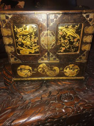 Stunning Edo Or Meiji Period Japanese Lacquer Wood Box