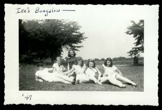 Vintage Pretty Girls Snapshot Photo 1940s Outdoor Leggy Pose