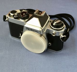 Nikon Fe Chrome Body: Vintage Slr Film Camera