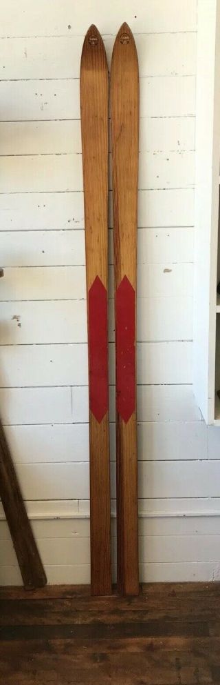 Vintage C.  A.  Lund Co,  St.  Paul,  Minn.  70” Wooden Skis - No Bindings