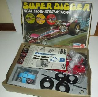 Monogram " Digger " 1/12 Scale Dragster Model Kit Un - Built (1971) Complete