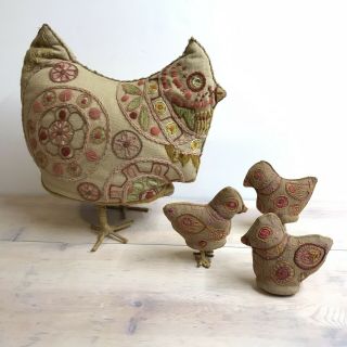 Vintage Handmade Chicken Hen With Chicks Fabric Embroidered Figurine Decor Folk
