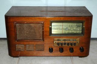Vintage Antique Montgomery Ward 62 - 363 Tube Radio Wooden Wood Case 20x10x9