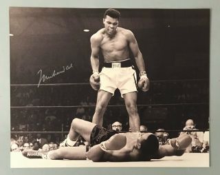 Muhammad Ali Signed 16x20 Sonny Liston Ko Boxing Photo Auto Psa/dna & Jsa Loa