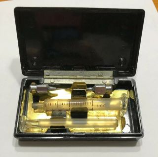 2 Vintage 1930’s B - D Yale 1cc Luer - Lok Glass Syringe Kit In Plastic Box