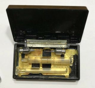2 Vintage 1930’s B - D Yale 1cc Luer - Lok Glass Syringe Kit In Plastic Box 2