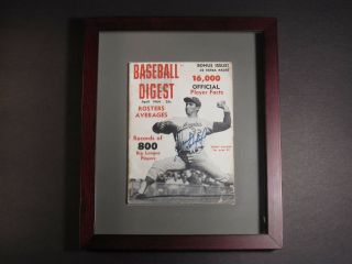 Sandy Koufax (hof/72) Signed Autographed 1964 Baseball Digest Box Framed Jsa