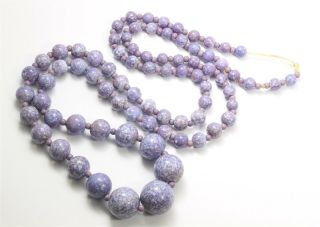 Vintage Art Deco Graduated Czech Lavender Lilac Purple Art Glass Bead Necklace