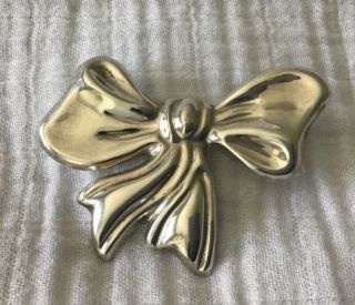 Vintage Taxco.  925 Mexico,  Tr - 89,  Large Sterling Silver Figural Bow Pin Pendant