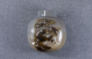 Chinese Cameo Carved Band Agate Snuff Bottle Monkey Horse And Pine