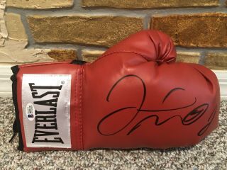 Floyd Mayweather Signed Auto Everlast Boxing Glove Beckett Witnessed I69124