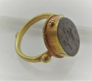 Scarce Ancient Roman High Carat Gold Ring Agate Intaglio Ruler Holding Chalice