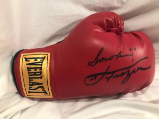 Signed - " Smokin Joe Frazier " Autographed Asi Proof Everlast Glove