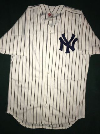 Derek Jeter Signed Yankees 2 Pinstriped Jersey Not Authenticated 2