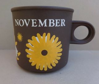 VINTAGE 1970s HORNSEA POTTERY MONTH LOVE MUG NOVEMBER - YOUNG LOVERS - TOWNSEND 2