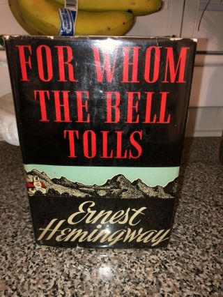 Vintage " For Whom The Bell Tolls " By Ernest Hemingway (1940) Book Club Edition
