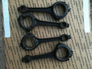 Farmall H,  I4,  W4 Connecting Rod Antique Tractor