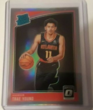 2018 - 19 Optic Trae Young Silver Holo Prizm Rated Rookie Read