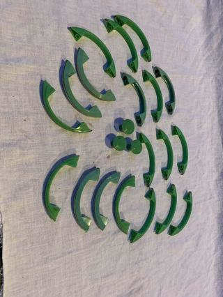 Set Of 19 Vintage Green Plastic Art Deco Drawer Pulls Handles & 3 Green Knobs