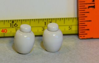 Avon Miniatures Ginger Jars Porcelain Uk Rare 1/12 Scale Off White Discontinued