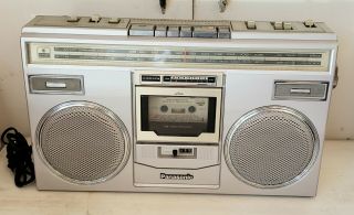 Vintage Panasonic Rx - 5100 Am Fm Radio Stereo Cassette Boombox |