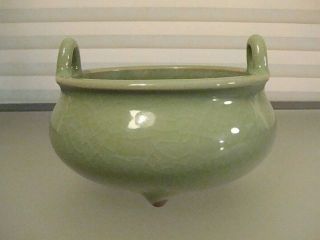 Chinese Song Dynasty Style Bowl Celadon Crackled Glaze