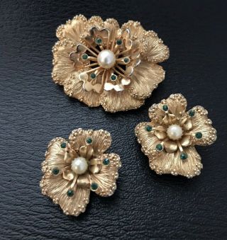 Vintage Gold Faux Pearl Green Rhinestone Floral Brooch Earrings Sarah Coventry