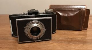 Vintage Kodak Flash Bantam 828 Film Camera