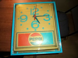 Vintage Pepsi Cola Lighted Electric Wall Clock