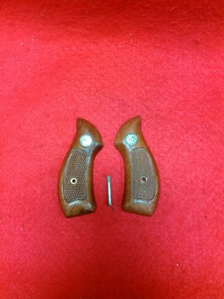 Vintage Factory Smith & Wesson Wood Grips S&w J Frame Round Butt