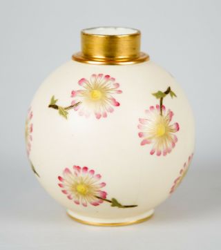 Antique Royal Worcester Porcelain Floral Vase 1039 Made in England c.  1888 2
