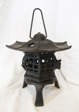 Vintage Cast Iron Pagoda Lantern Japanese Asian Candle Tea Garden Light 7 Lb