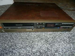 Vintage Sony Betamax Video Cassette Recorder Model Sl 2410 Beta