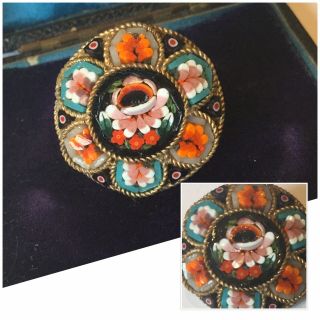 Vintage Art Deco Jewellery Micro Mosaic Circular Floral Brooch Dress Pin