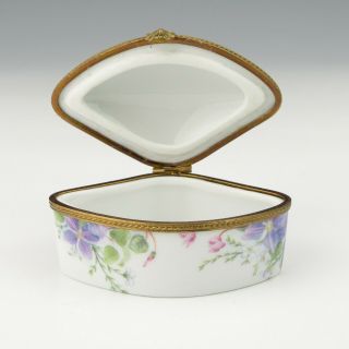 Vintage Limoges Porcelain - Flower Decorated Trinket Or Pill Box - Lovely 3