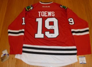 Beckett - Bas Jonathan Toews Autographed - Signed Chicago Blackhawks Real Jersey 266