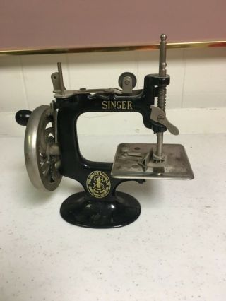 Antique Child’s Singer Sewing Machine Model 20 Salesman Sample.