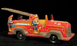 Antique K Trademark Tin Toy Litho Fire Truck Japan Fd With Ladder Hose Fireman