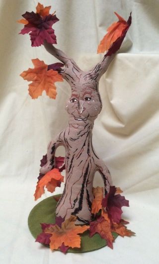 Annalee Mobilitee Doll Vintage Halloween Fall Haunted Autumn Tree