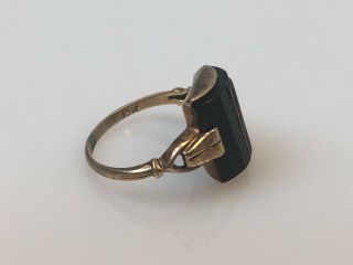 10K - Late 19th Century Antique Victorian Cut Onyx Signet Cocktail Ring Size 5.  5 2