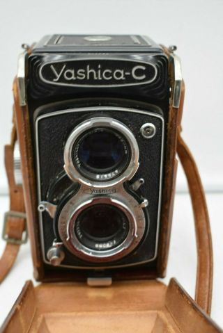 Vintage Yashica - C Camera With 80mm F/3.  5 Yashikor Lens