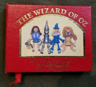 Vintage 1984 Kurt S Adler " The Wizard Of Oz " 3 " Mini Christmas Book.