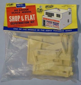 Vintage Airfix 00 Gauge Pack Trackside Series Shop & Flat Pattern 4008