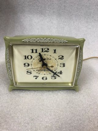 Vintage General Electric Lighted Dial Alarm Clock - Avocado Green Model 7334 - 3