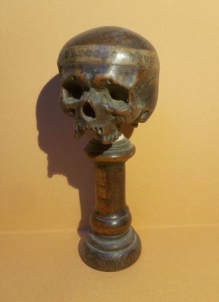 Antique Memento Mori Skull Vanitas Macabre,  Stand Nb 15